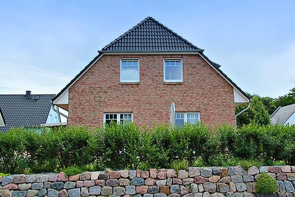 Clinker or plaster: pros and cons